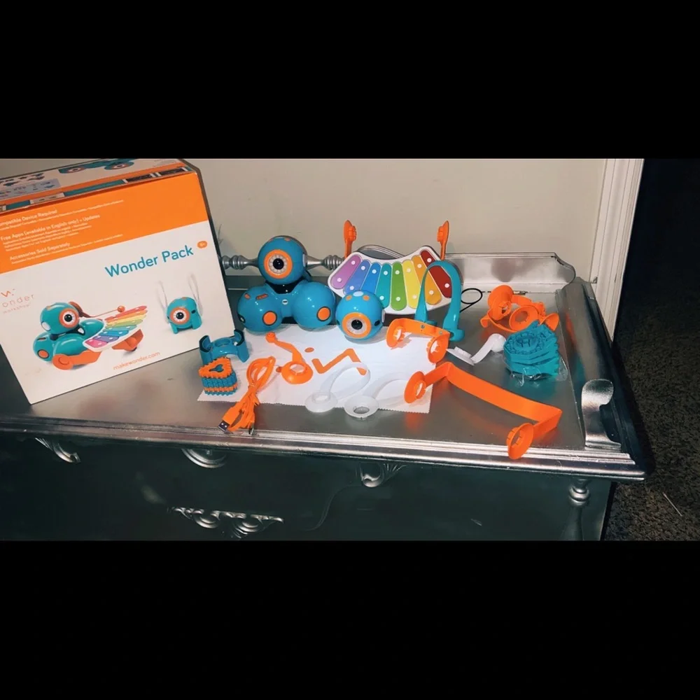 Wonder workshop Robot - Picture 3 of 4